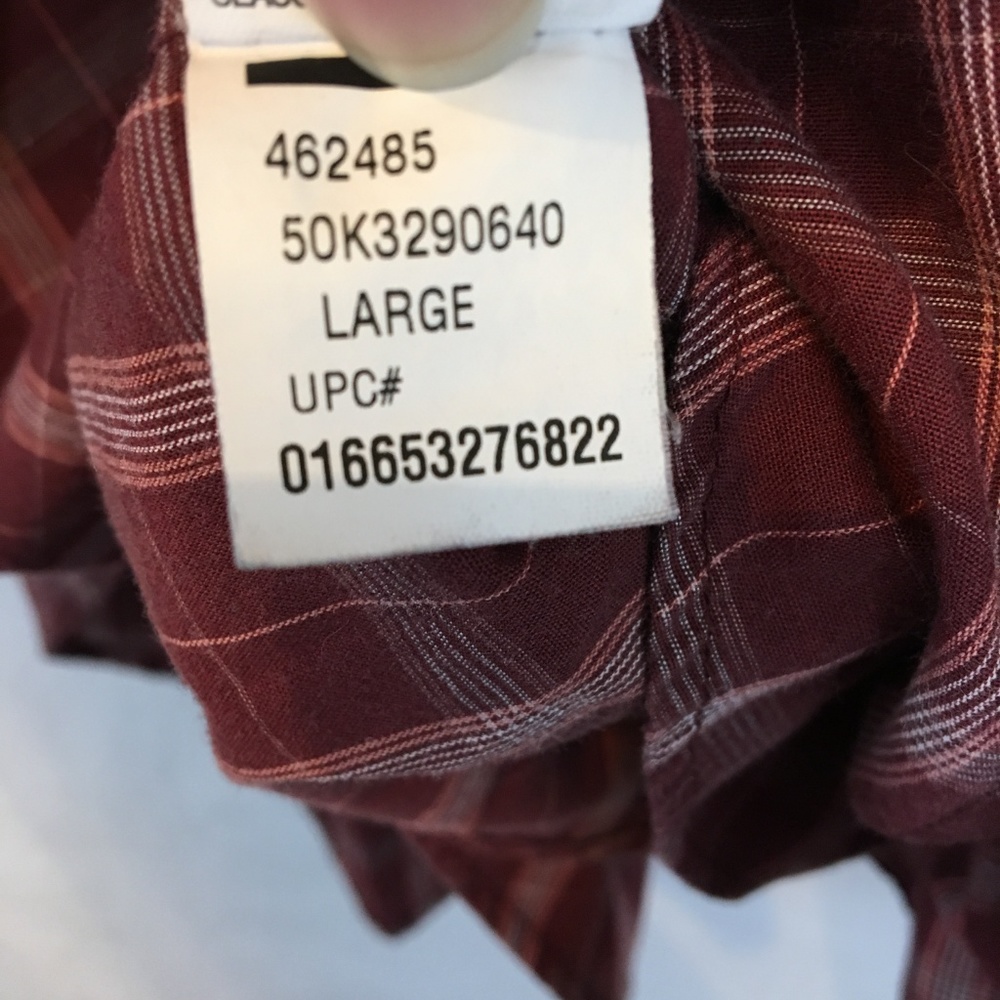 Men's Red Van Heusen Plaid Button Down Shirt - Picture 6 of 7
